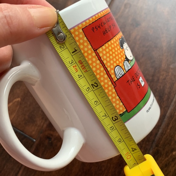 EUC PEANUTS Mug - Picture 9 of 12